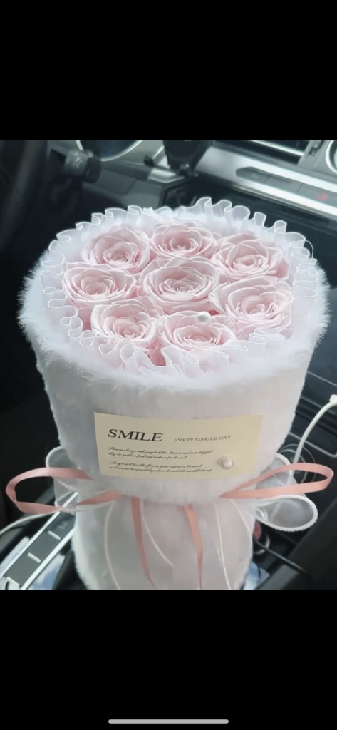 8支粉色永生花花束