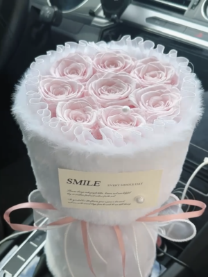 8支粉色永生花花束