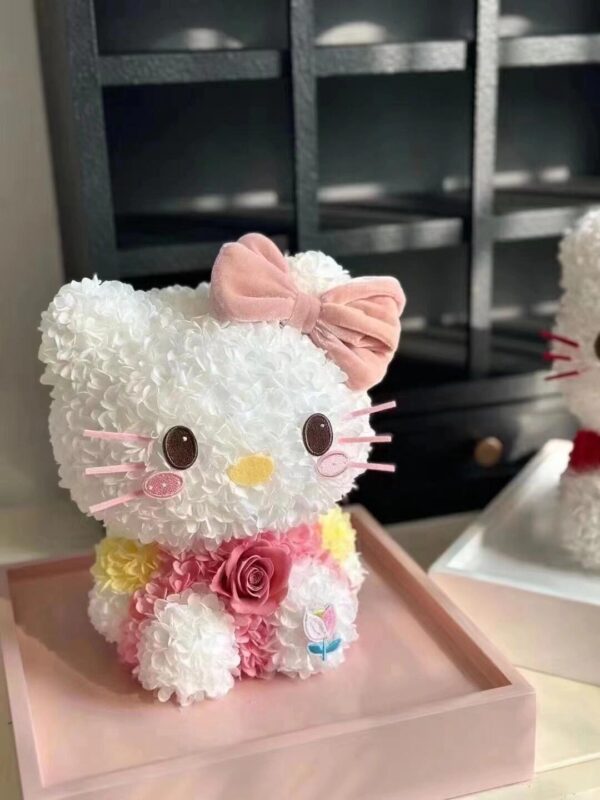 粉色 HK 猫