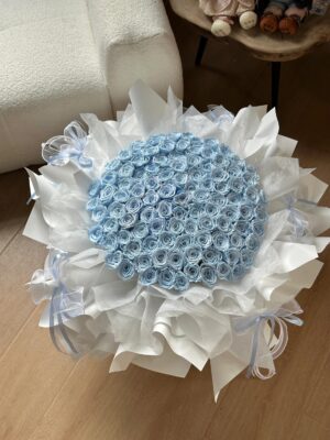 蓝色永生花花束